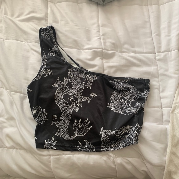 SHEIN Tops - crop top